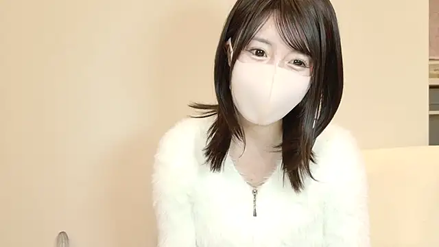 Snapshot of xx_natsumegu_xx chatting on 12-26-24, 04:10 xx natsumegu xx online show from 12-26-24, 04:10