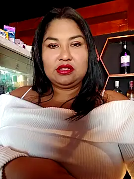 Snapshot of Marcela87 chatting on 02-09-25, 06:16 Marcela87 online show from 02-09-25, 06:16