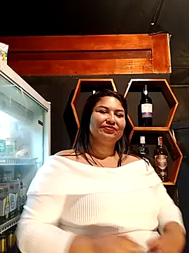Snapshot of Marcela87 chatting on 02-10-25, 04:41 Marcela87 online show from 02-10-25, 04:41