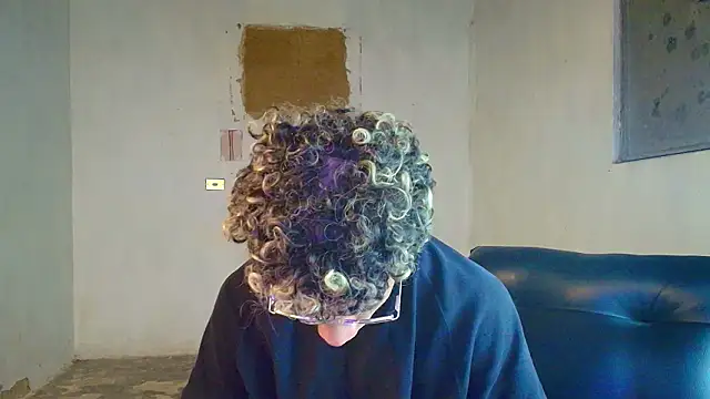 Snapshot of mateodeamjo chatting on 03-20-26, 06:51 mateodeamjo online show from 03-20-26, 06:51