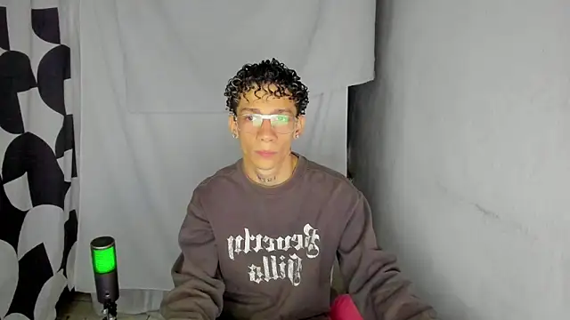 mateodeamjo online show from 06-08-26, 05:30
