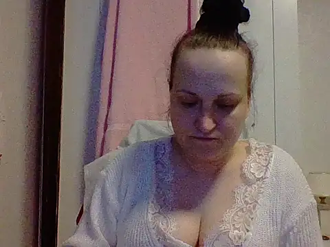  squirty cum lady  online show from 03-09-25, 06:21