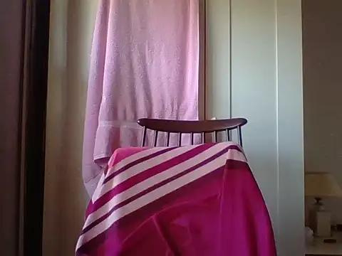  squirty cum lady  online show from 03-10-25, 07:32