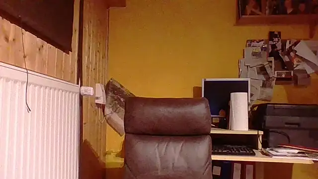  squirty cum lady  online show from 06-27-26, 05:45