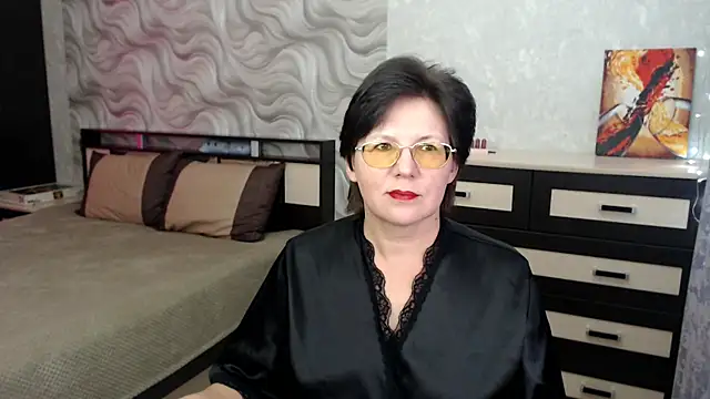 VitaCharm online show from 03-19-25, 07:49