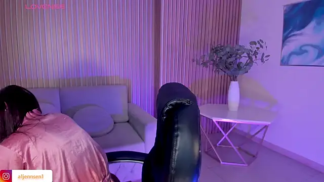 AllyJensen online show from 01-25-25, 01:41
