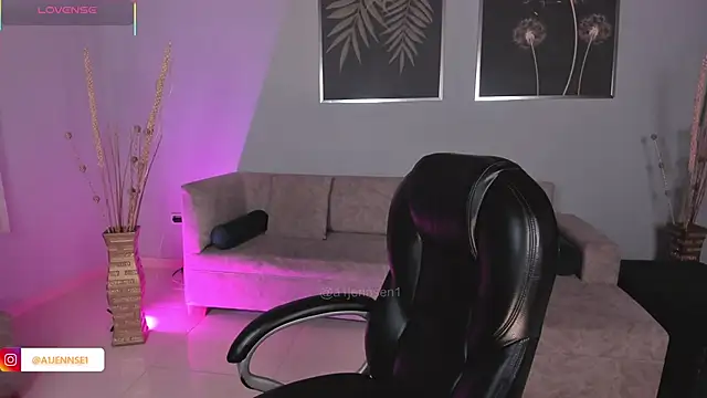 AllyJensen online show from 10-21-25, 10:38