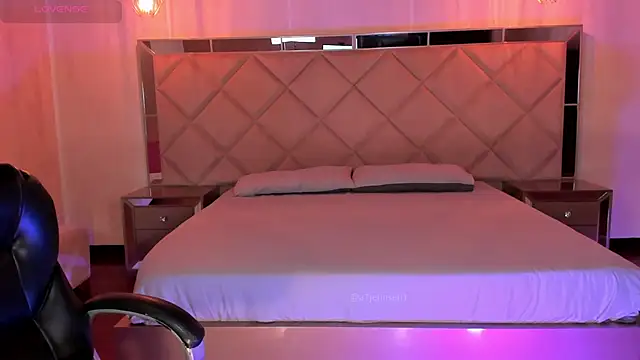 AllyJensen online show from 03-07-26, 10:34