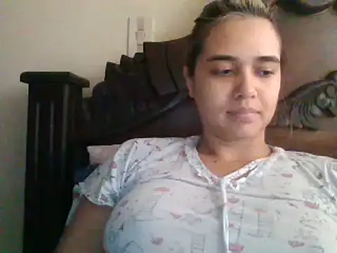 trianabell online show from 12-03-24, 03:33