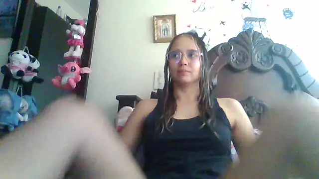 trianabell online show from 12-24-24, 04:08