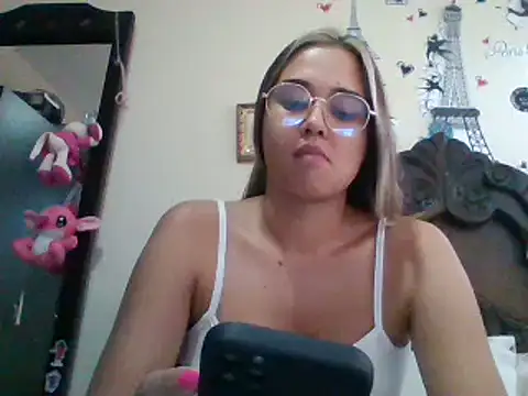 trianabell online show from 01-14-25, 09:20