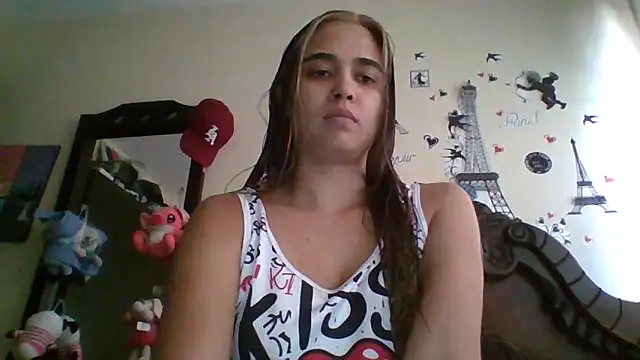 trianabell online show from 11-21-25, 06:39