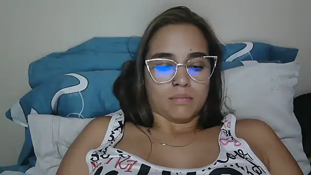 trianabell online show from 06-22-26, 03:25