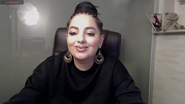 Snapshot of BustyAllyy chatting on 03-08-25, 02:45 BustyAllyy online show from 03-08-25, 02:45