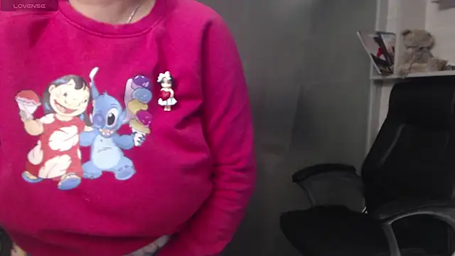 Snapshot of BustyAllyy chatting on 03-14-25, 01:48 BustyAllyy online show from 03-14-25, 01:48