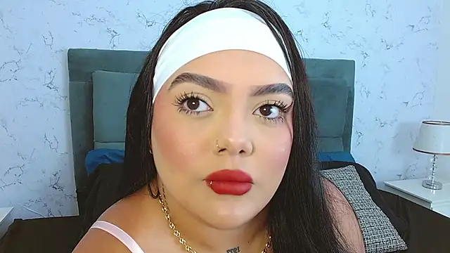 Brhiana Williamms online show from 04-07-26, 01:00