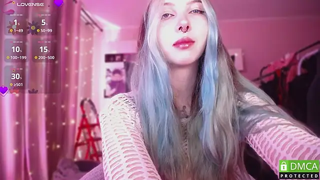 JustMeowGirl online show from 05-08-26, 05:13