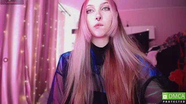JustMeowGirl online show from 05-31-26, 06:42