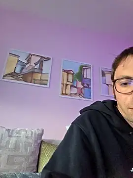 Schnubby1 online show from 04-20-26, 02:53