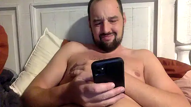 Snapshot of Kink_Master_Daddy chatting on 10-03-25, 03:47 Kink Master Daddy online show from 10-03-25, 03:47