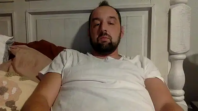 Snapshot of Kink_Master_Daddy chatting on 10-04-25, 12:30 Kink Master Daddy online show from 10-04-25, 12:30