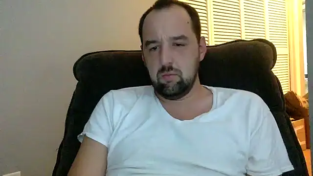 Snapshot of Kink_Master_Daddy chatting on 10-23-25, 02:22 Kink Master Daddy online show from 10-23-25, 02:22
