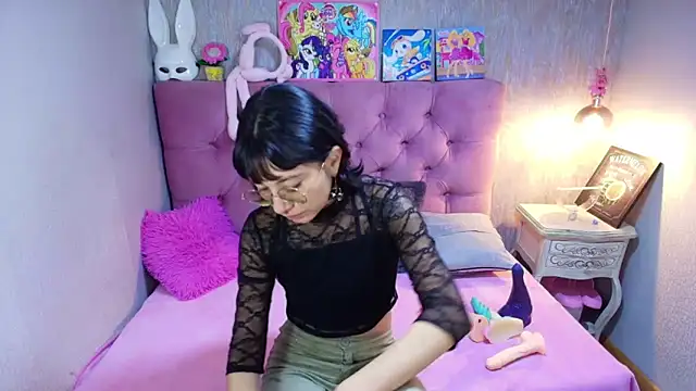 charlottemoonxz online show from 02-19-26, 07:43