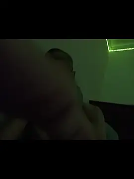 Snapshot of PutoCpsBR chatting on 10-29-25, 05:53 PutoCpsBR online show from 10-29-25, 05:53