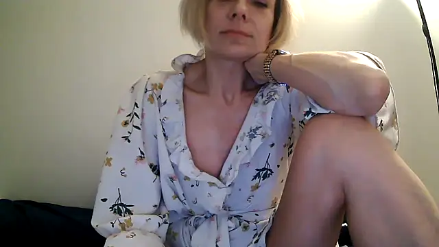 anechka1 online show from 02-26-25, 11:48