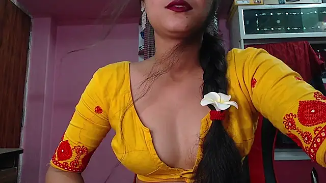 Angel Alison  online show from 12-17-24, 07:04