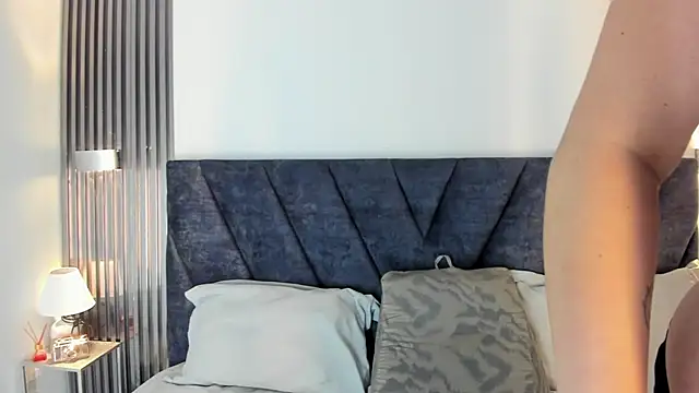 Karmilla Rosse online show from 01-07-25, 11:37