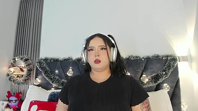 Karmilla Rosse online show from 12-19-25, 10:33