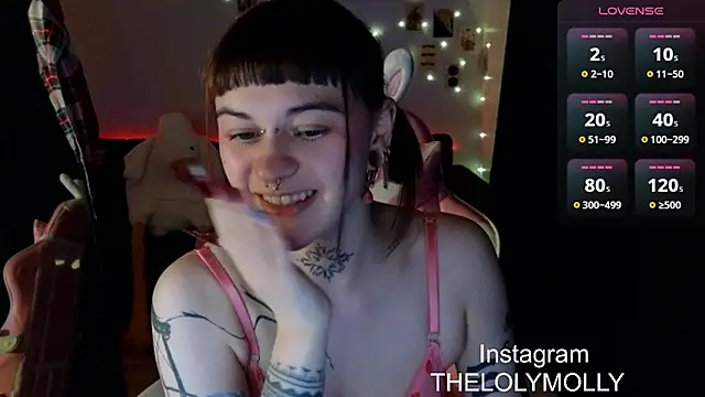 Snapshot of LolyMolli chatting on 01-10-25, 08:15 LolyMolli online show from 01-10-25, 08:15