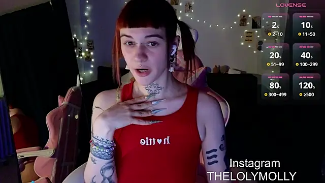 Snapshot of LolyMolli chatting on 02-25-25, 06:09 LolyMolli online show from 02-25-25, 06:09