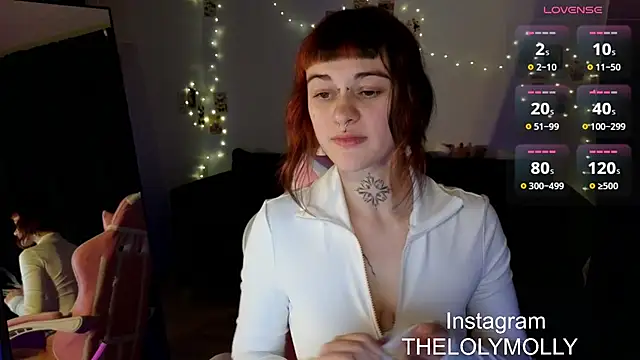 Snapshot of LolyMolli chatting on 03-07-25, 02:12 LolyMolli online show from 03-07-25, 02:12