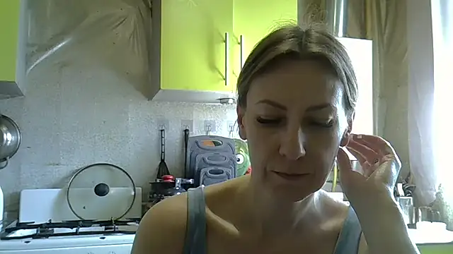 AshleyXHoney online show from 05-05-26, 07:38