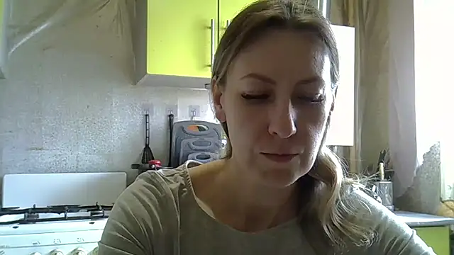 AshleyXHoney online show from 05-06-26, 06:30