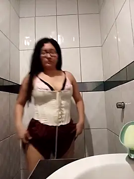 ladygmusic online show from 11-26-25, 11:17