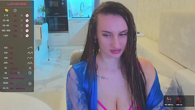 Cherry-Legenda online show from 04-22-26, 06:31