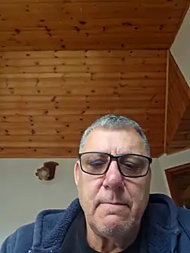 Martin2372 online show from 10-08-25, 01:42
