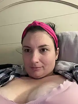 Snapshot of MilfyMrsRobinson chatting on 01-22-25, 12:27 MilfyMrsRobinson online show from 01-22-25, 12:27