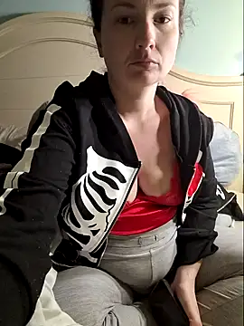 Snapshot of MilfyMrsRobinson chatting on 03-12-25, 11:09 MilfyMrsRobinson online show from 03-12-25, 11:09