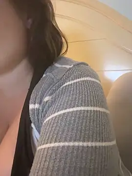 MilfyMrsRobinson online show from 11-14-25, 01:48