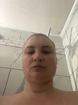MilfyMrsRobinson online show from 06-12-26, 03:11