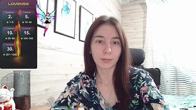 Snapshot of Wowpornoo chatting on 09-30-25, 07:57 Wowpornoo online show from 09-30-25, 07:57