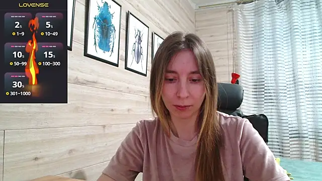 Snapshot of Wowpornoo chatting on 03-18-26, 03:48 Wowpornoo online show from 03-18-26, 03:48