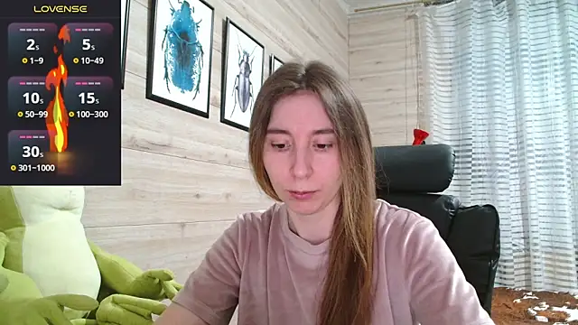 Snapshot of Wowpornoo chatting on 03-20-26, 03:17 Wowpornoo online show from 03-20-26, 03:17