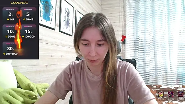 Snapshot of Wowpornoo chatting on 03-29-26, 02:17 Wowpornoo online show from 03-29-26, 02:17