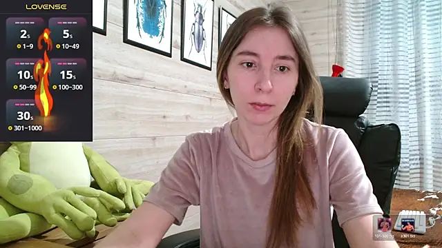 Snapshot of Wowpornoo chatting on 04-04-26, 02:58 Wowpornoo online show from 04-04-26, 02:58