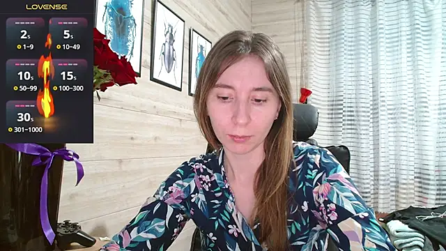 Snapshot of Wowpornoo chatting on 04-12-26, 03:50 Wowpornoo online show from 04-12-26, 03:50